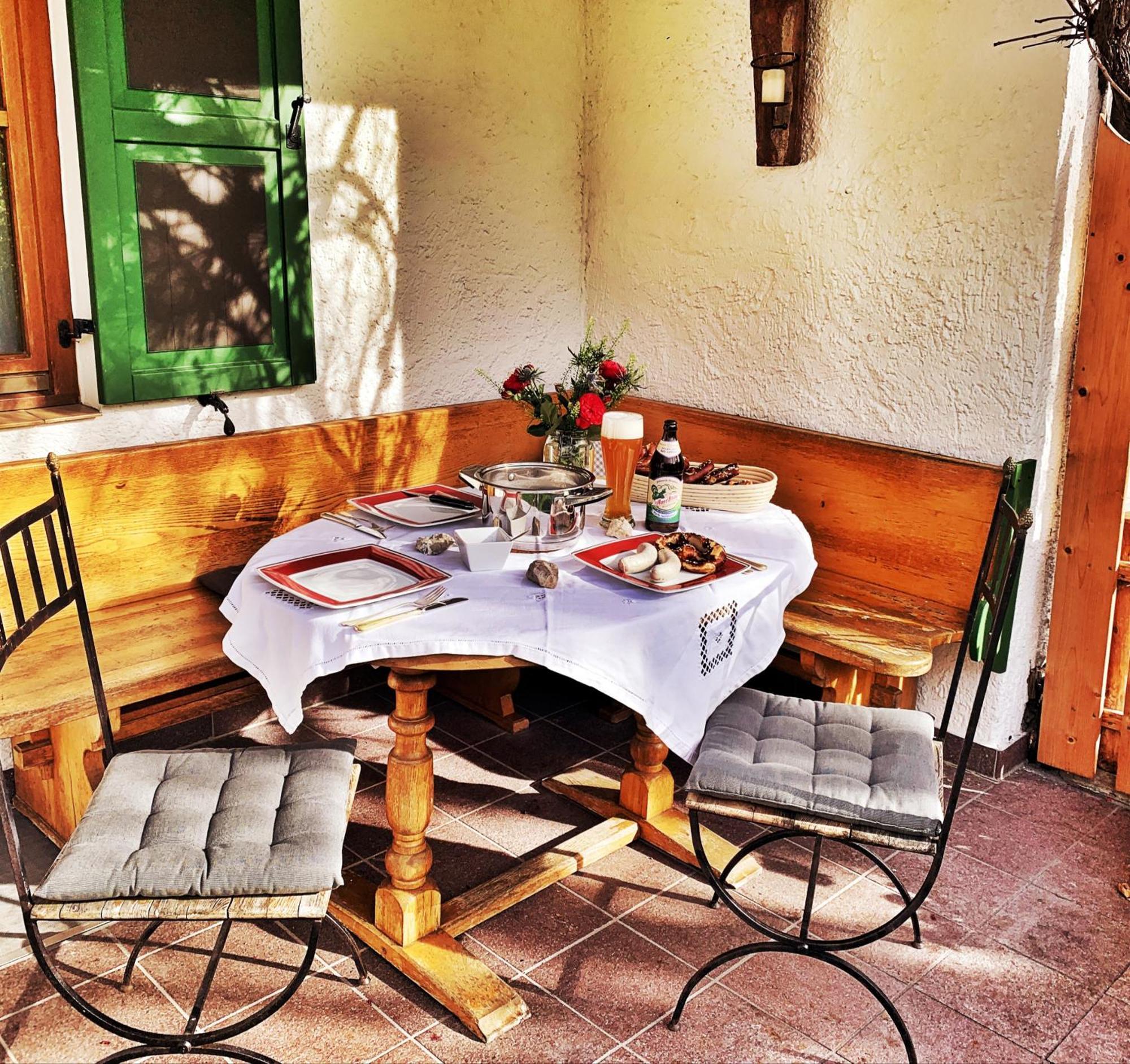 Kathi Apartment